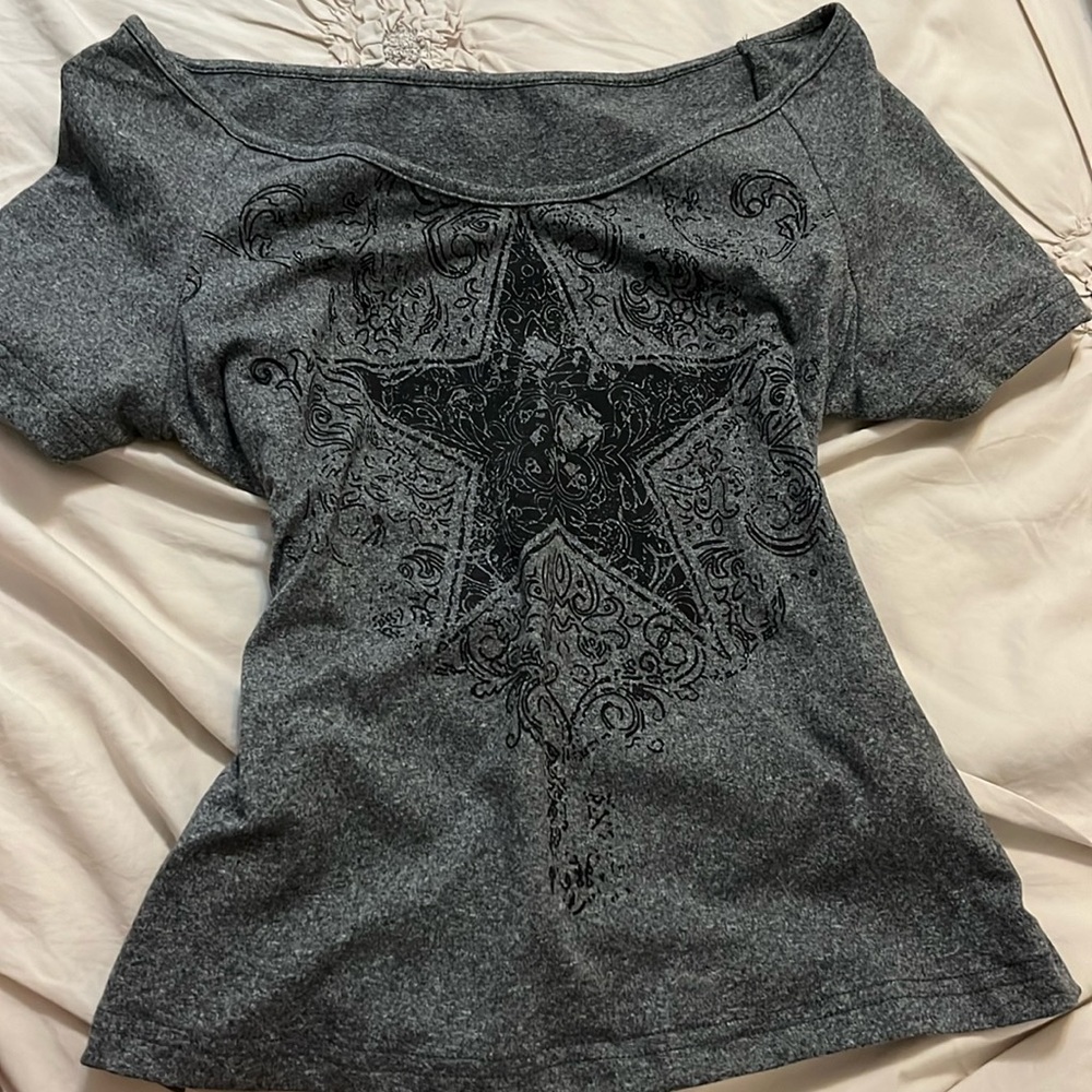 dark top